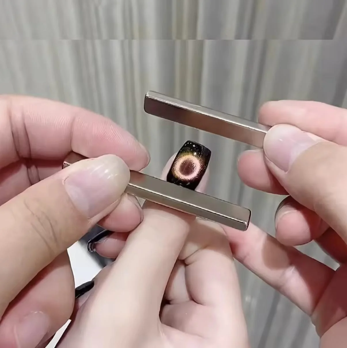Cat Eye Super Magnet 2 - Image 4